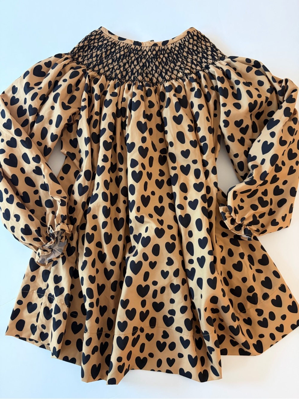 Girls' Tan Heart-Print Smocked Neck Puff Sleeve Top